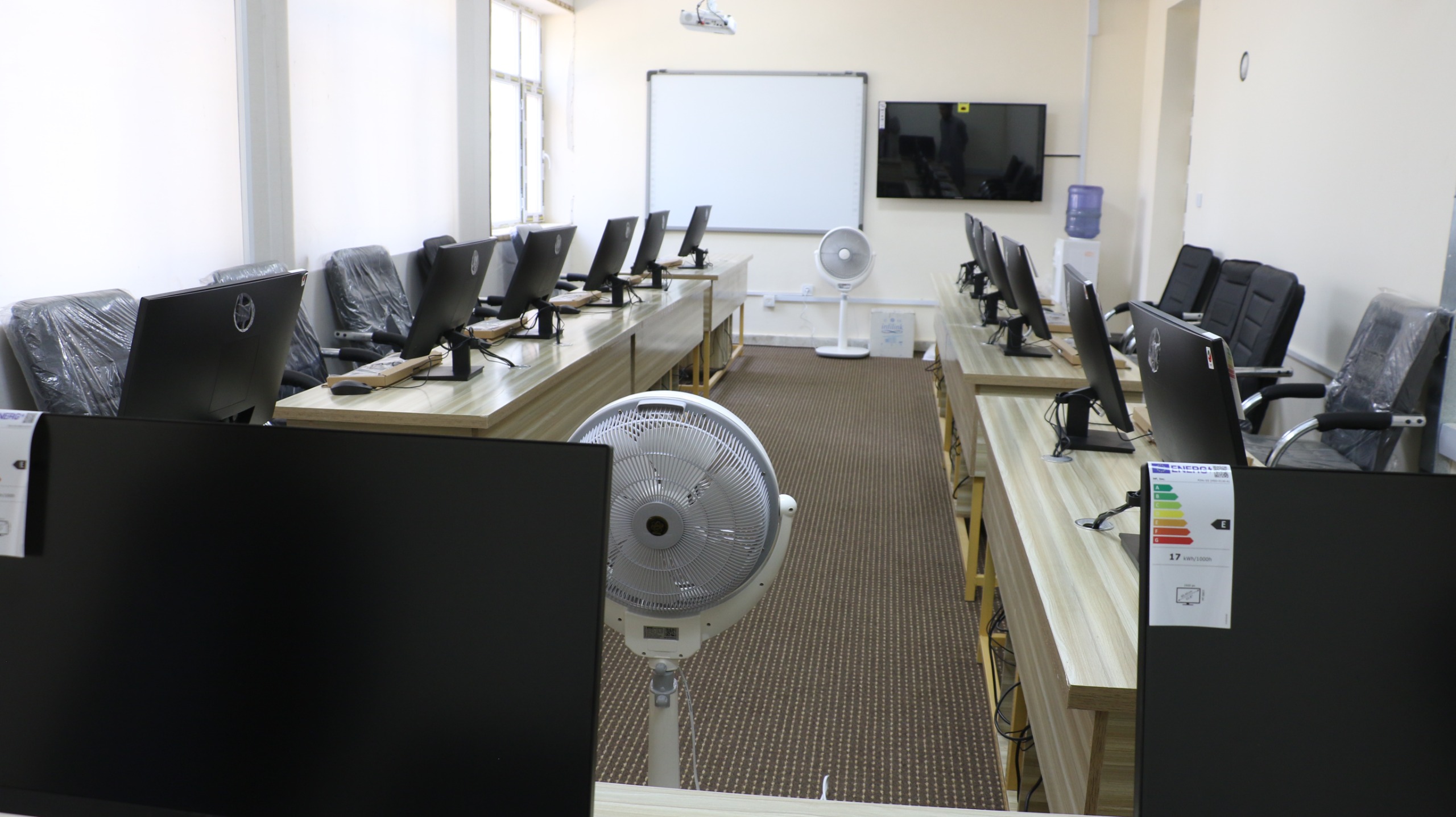 کتابخانه دیجیتلی پوهنتون البیرونی